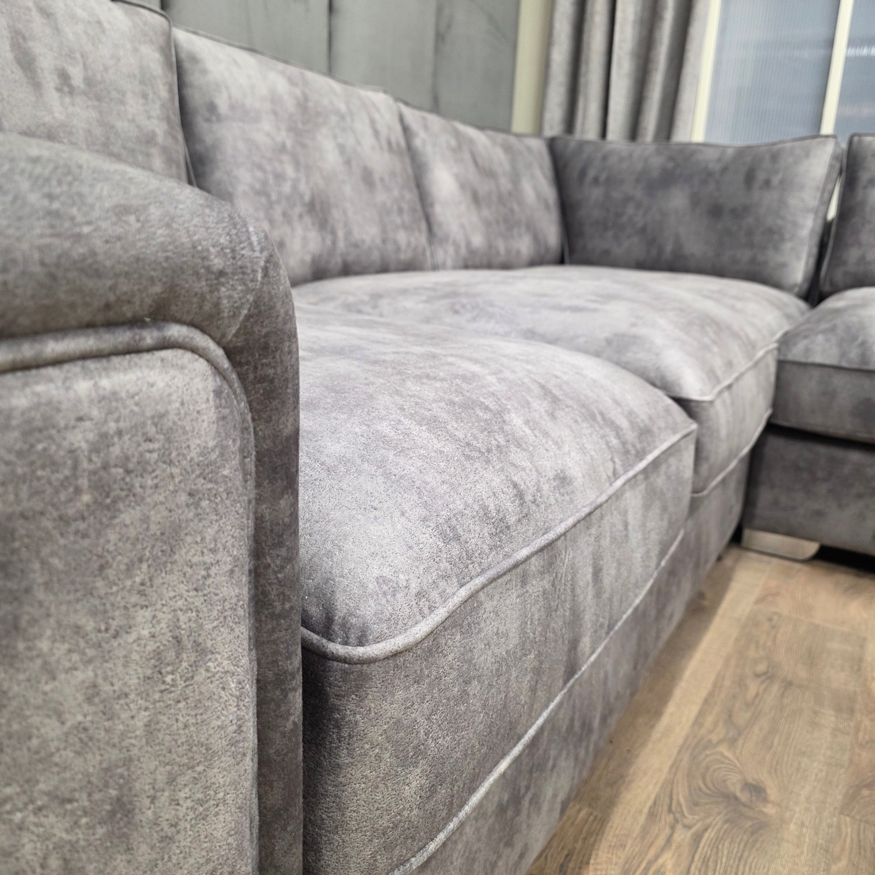 La Collezione di Divani Premium Luxury Harland